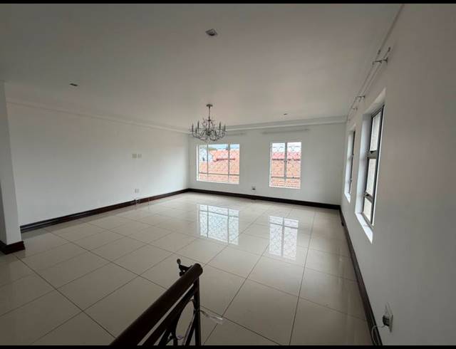 3 BEDROOM PROPERTY TO RENT IN LAUDIUM